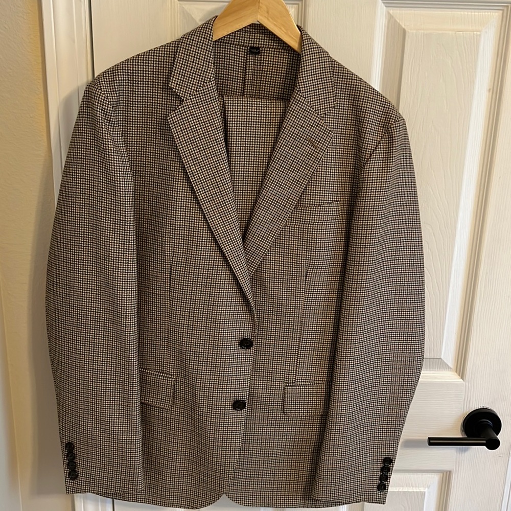 J. Crew Ludlow Slim Fit Suit in English Wool-Cotton